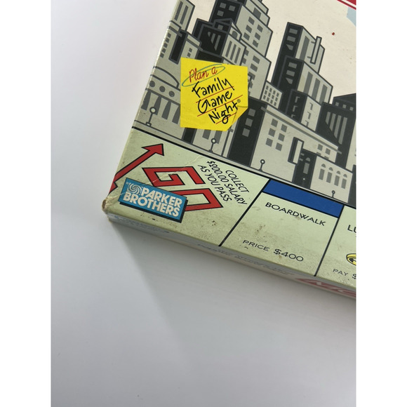 MONOPOLY Board Game Original Parker Brothers 2004 Edition Family Game Night - Picture 2 of 12